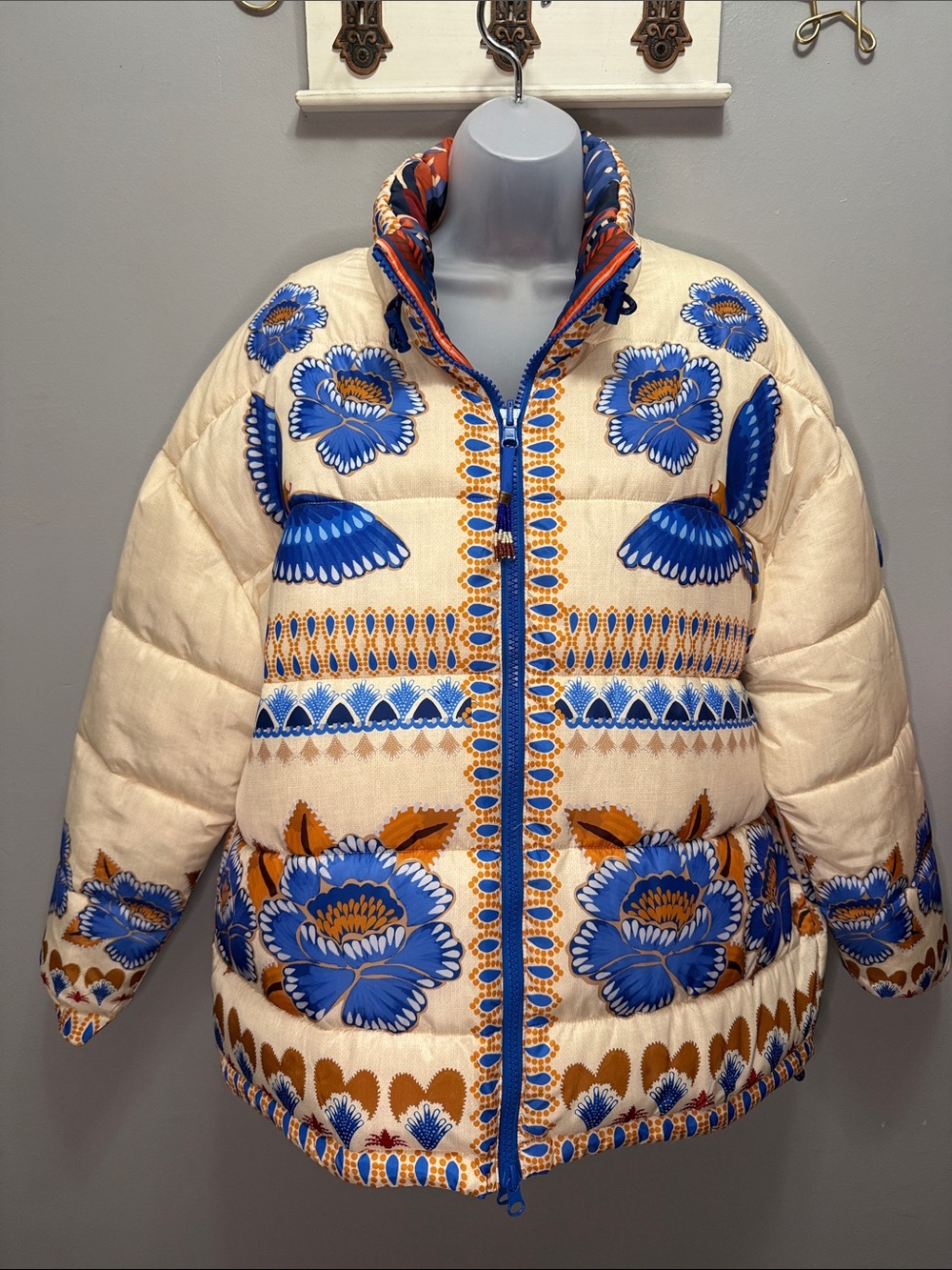 NWT Oversized Farm Rio Winter Ainika Reversible Puffer Jacket Medium - Picture 5 of 10